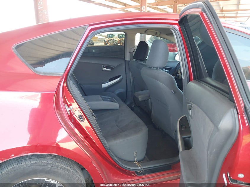 2011 Toyota Prius VIN JTDKN3DU3B0321137 IAAI salvage auction — NORMAL WEAR, Clear-Dealer Only (Arizona), sold $800 on 2026-07-28 (photo 8)