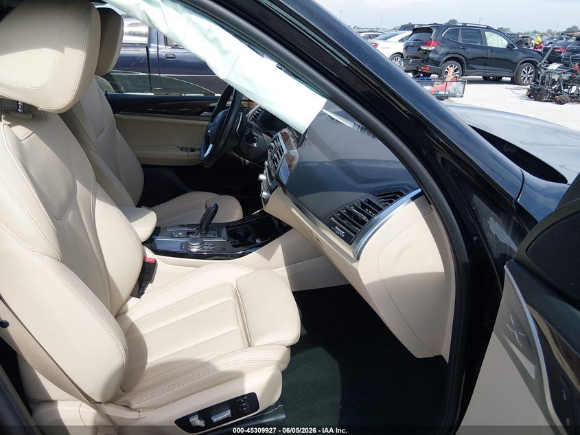 2021 BMW X3 VIN 5UXTY5C08M9E71007 IAAI salvage auction — RIGHT SIDE, Salvage Title, sold $7,900 on 2026-09-07 (photo 5)