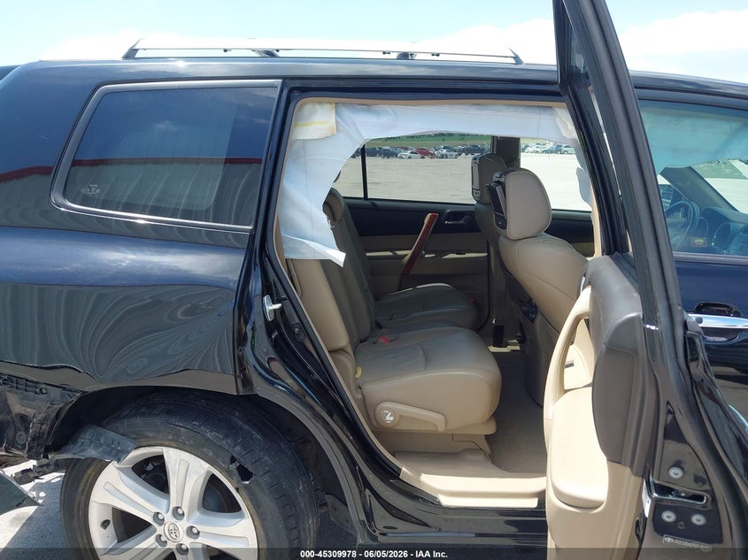 2009 Toyota Highlander VIN JTEES42A292132753 IAAI salvage auction — RIGHT SIDE, Certificate Of Title (Nebraska), sold $1,900 on 2026-07-16 (photo 8)
