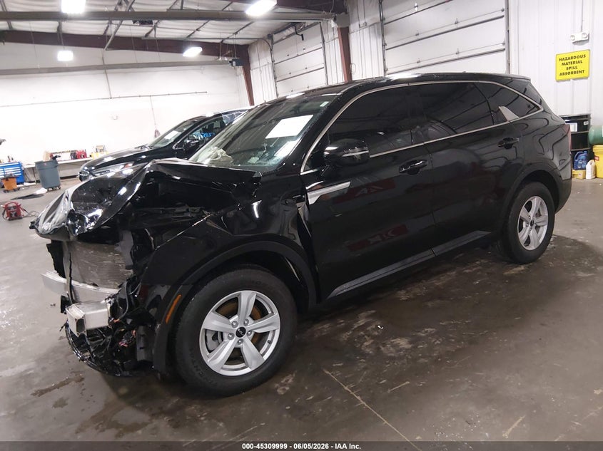 2025 Kia Sorento VIN 5XYRG4JC8SG388952 IAAI salvage auction — FRONT END, Salvage Title, sold $5,400 on 2026-07-31 (photo 2)