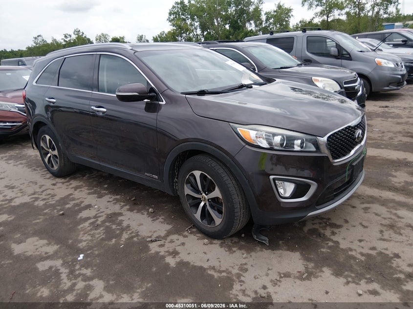 2017 Kia Sorento VIN 5XYPHDA58HG314834 IAAI salvage auction — REAR END, Salvage Title, sold $3,675 on 2026-07-14 (photo 1)
