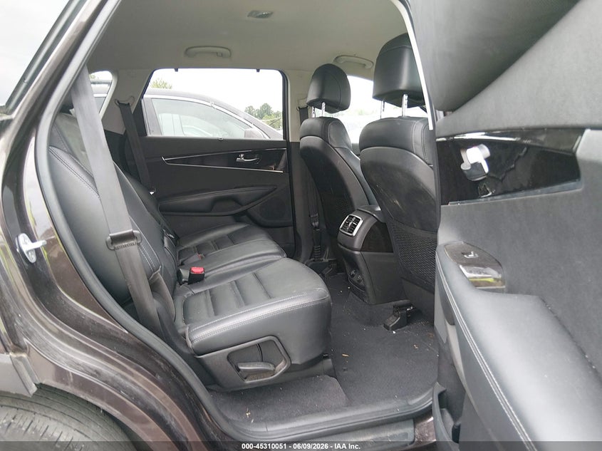 2017 Kia Sorento VIN 5XYPHDA58HG314834 IAAI salvage auction — REAR END, Salvage Title, sold $3,675 on 2026-07-14 (photo 8)