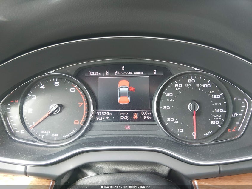2023 Audi Q5 VIN WA1GAAFYXP2163004 IAAI salvage auction — RIGHT SIDE, Salvage Title, sold $15,650 on 2026-08-25 (photo 7)