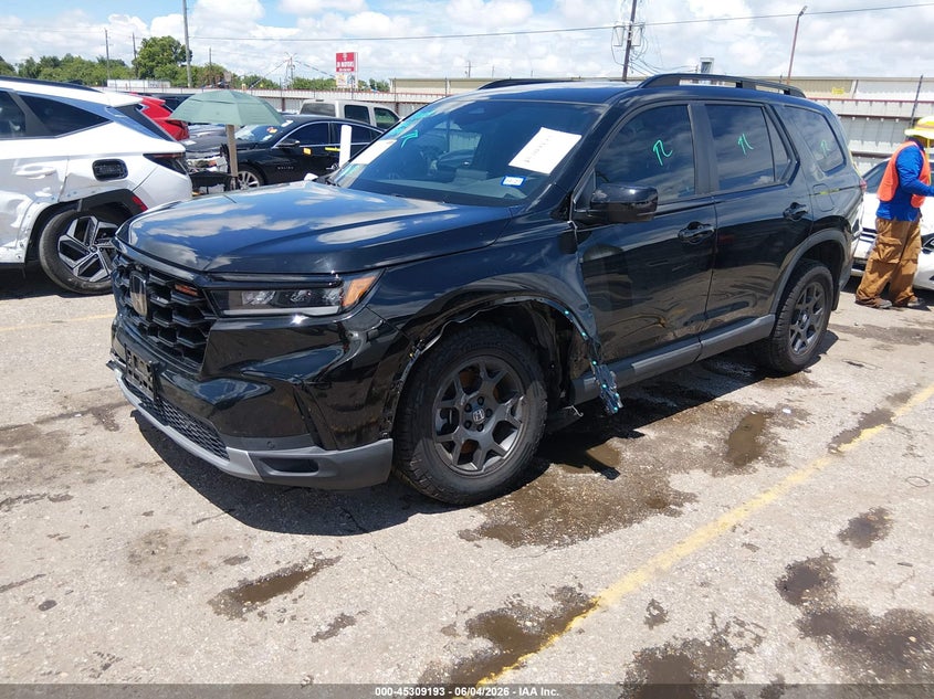 2025 Honda Pilot VIN 5FNYG1H63SB020311 IAAI salvage auction — SIDE, Salvage Title, sold $22,000 on 2026-08-01 (photo 2)