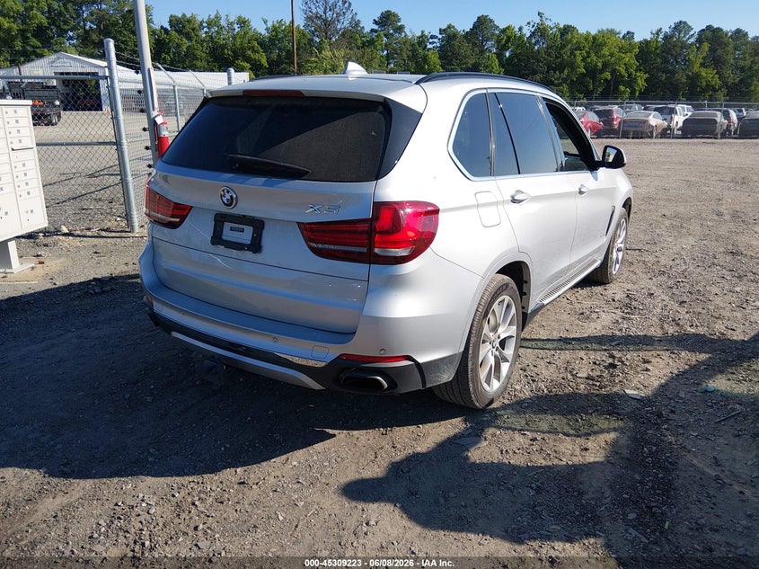 2015 BMW X5 VIN 5UXKR6C52F0J76371 IAAI salvage auction — RIGHT FRONT, Clear-Dealer Only (Michigan), sold $3,250 on 2026-07-08 (photo 4)