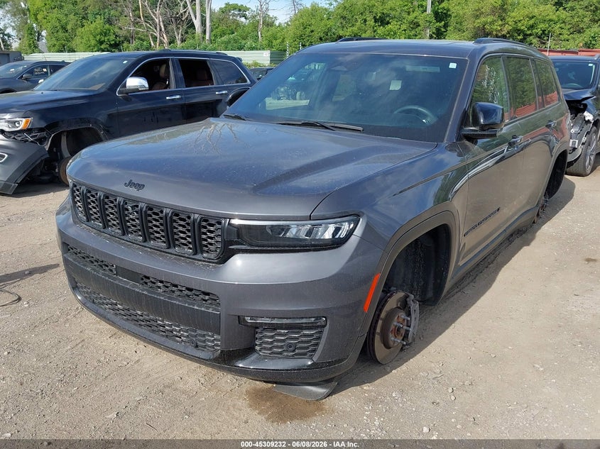 2024 Jeep Grand cherokee VIN 1C4RJKBG3R8589232 IAAI salvage auction — ALL OVER, Salvage Title, sold $18,350 on 2026-07-30 (photo 2)