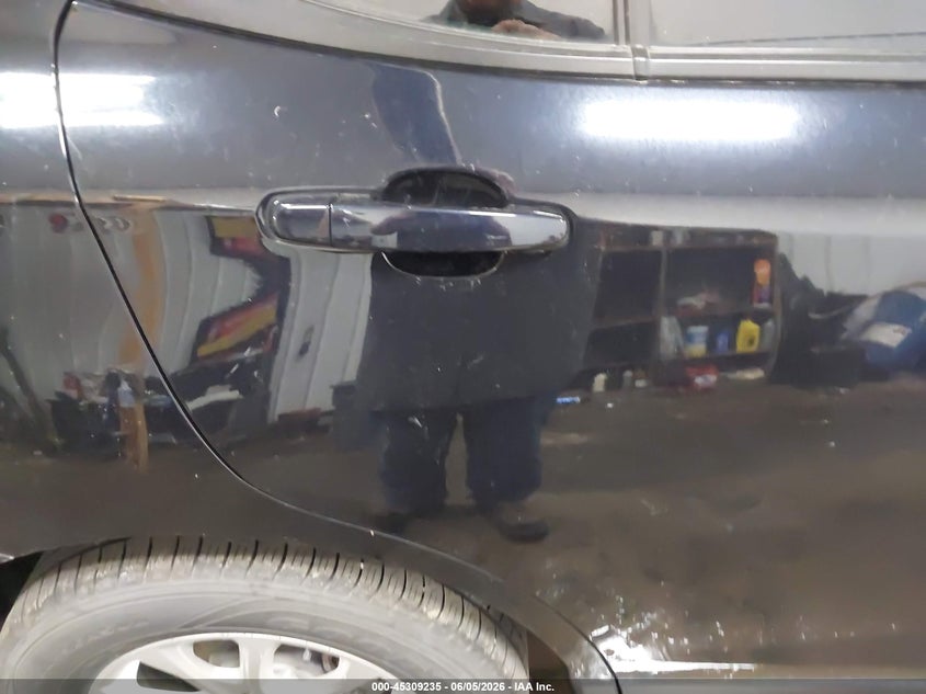 2021 Chevrolet Equinox VIN 2GNAXSEV8M6162236 IAAI salvage auction — NORMAL WEAR, SF97 (South Dakota), sold $10,650 on 2026-07-09 (photo 6)