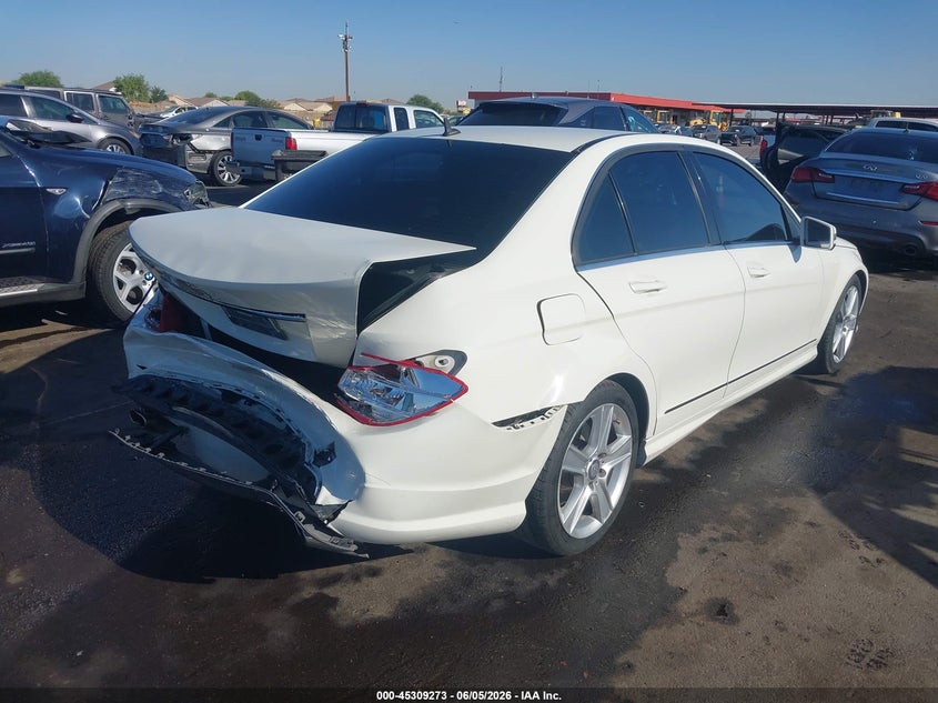 2010 Mercedes-benz C-klasse VIN WDDGF5EB5AR123865 IAAI salvage auction — REAR END, Salvage (Arizona), sold $375 on 2026-07-21 (photo 4)
