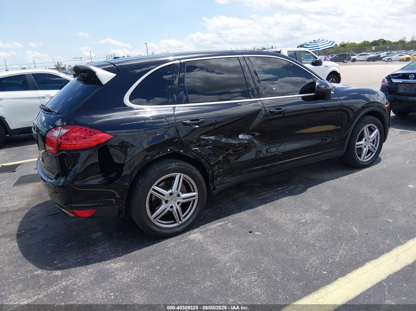 2014 Porsche Cayenne VIN WP1AA2A26ELA95083 IAAI salvage auction — RIGHT SIDE, Salvage Title, sold $4,000 on 2026-07-23 (photo 4)