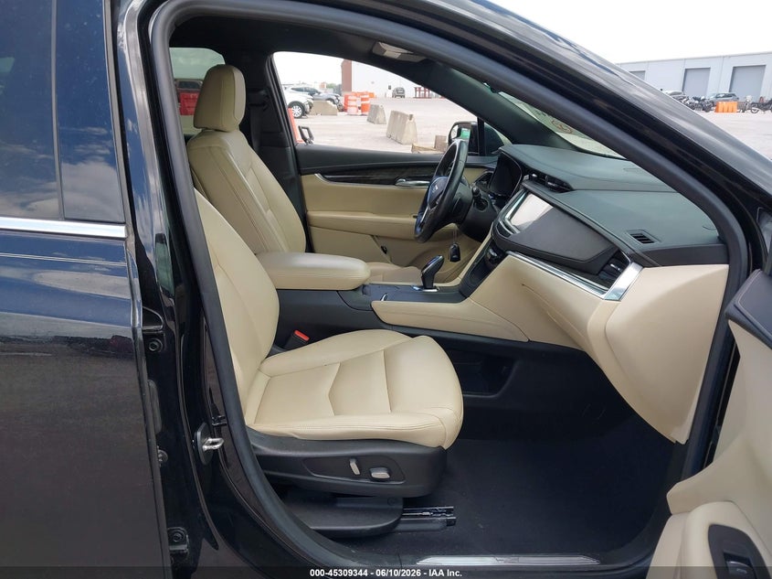 2018 Cadillac Xt5 VIN 1GYKNARSXJZ218913 IAAI salvage auction — HAIL, Original (Texas), sold $8,350 on 2026-08-19 (photo 5)