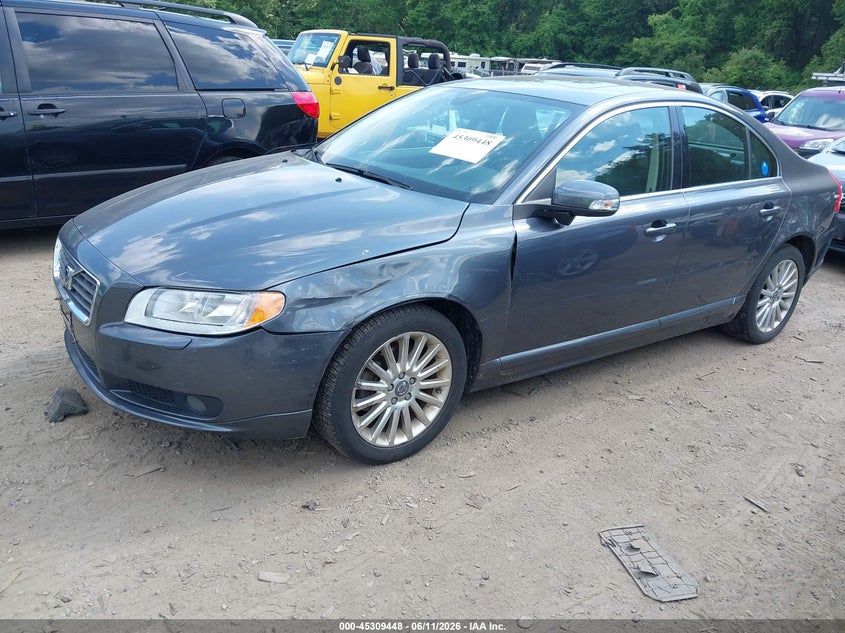 2008 Volvo S80 VIN YV1AS982181055260 IAAI salvage auction — LEFT SIDE, Salvage (Massachusetts), sold $400 on 2026-07-14 (photo 2)