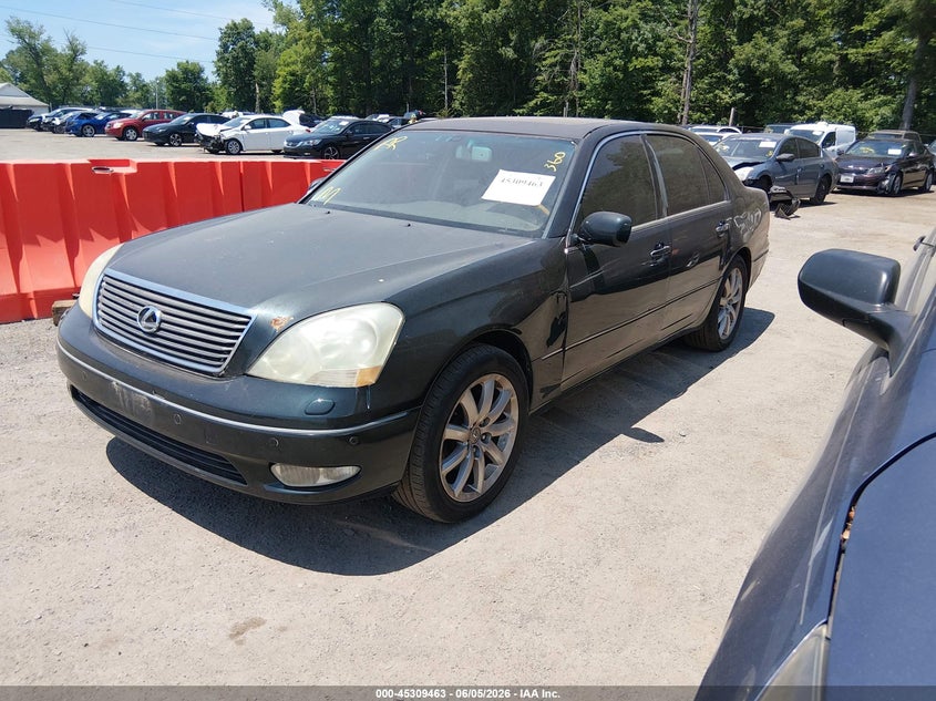 2002 Lexus Ls VIN JTHBN30F020082555 IAAI salvage auction — NORMAL WEAR, Clear (Maryland), sold $575 on 2026-07-22 (photo 2)