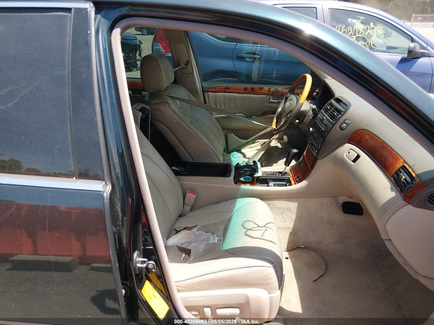 2002 Lexus Ls VIN JTHBN30F020082555 IAAI salvage auction — NORMAL WEAR, Clear (Maryland), sold $575 on 2026-07-22 (photo 5)