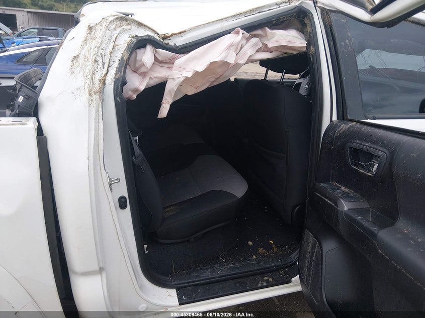 2020 Toyota Tacoma VIN 3TMCZ5AN5LM353491 IAAI salvage auction — ROLLOVER, Salvage (West Virginia), sold $3,000 on 2026-07-29 (photo 8)