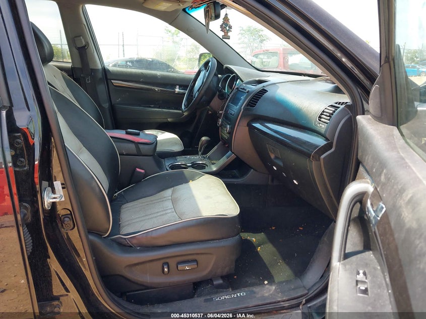 2012 Kia Sorento VIN 5XYKWDA26CG210647 IAAI salvage auction — RIGHT FRONT, Clear (Illinois), sold $575 on 2026-07-15 (photo 5)