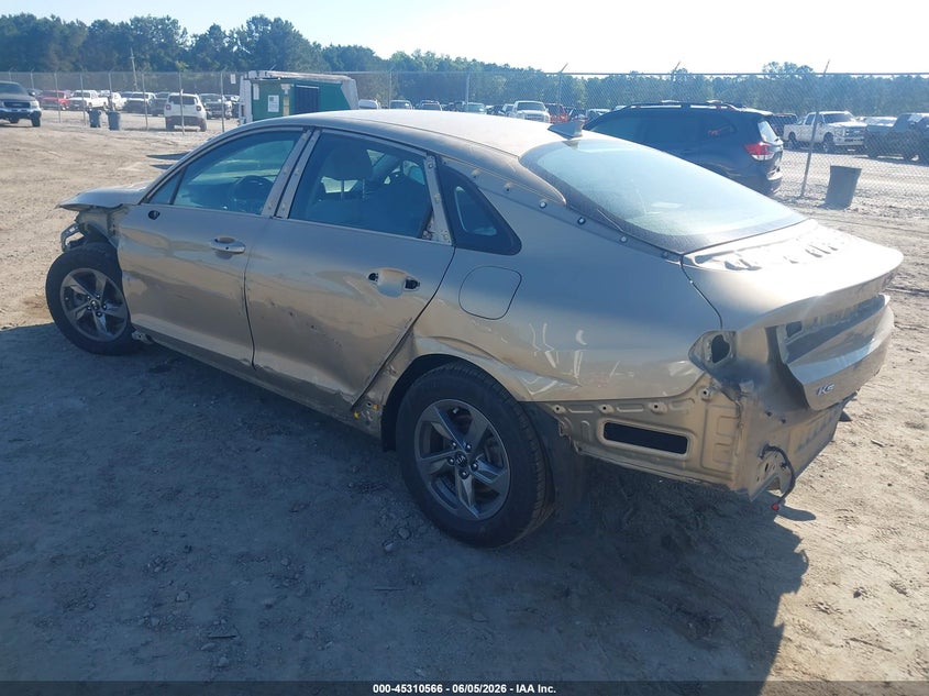 2021 Kia K5 VIN 5XXG14J26MG079939 IAAI salvage auction — FRONT & REAR, Salvage Title, sold $25 on 2026-07-24 (photo 3)