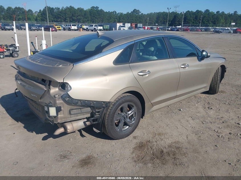 2021 Kia K5 VIN 5XXG14J26MG079939 IAAI salvage auction — FRONT & REAR, Salvage Title, sold $25 on 2026-07-24 (photo 4)