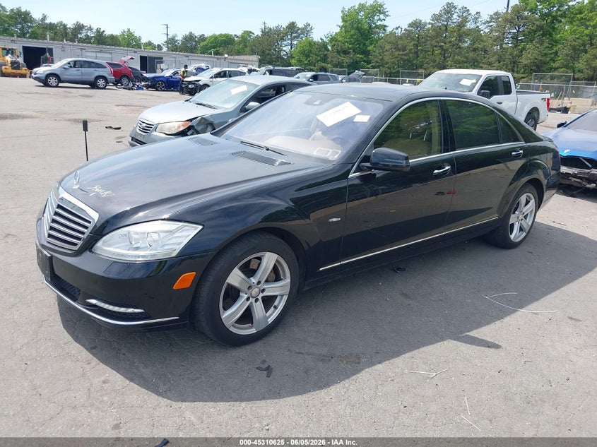 2012 Mercedes-benz S-klasse VIN WDDNG9EB4CA487515 IAAI salvage auction — FRONT END, Salvage Title, sold $3,175 on 2026-07-14 (photo 2)