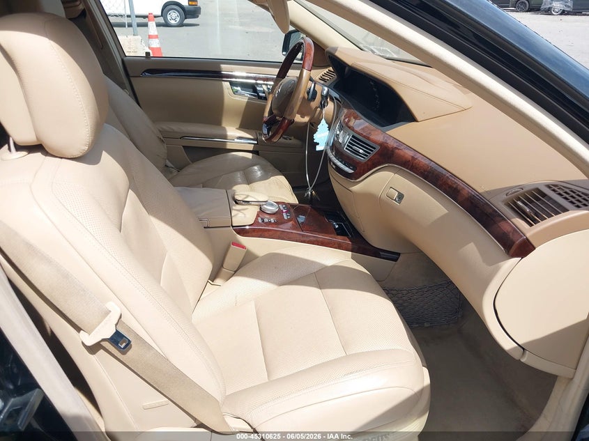 2012 Mercedes-benz S-klasse VIN WDDNG9EB4CA487515 IAAI salvage auction — FRONT END, Salvage Title, sold $3,175 on 2026-07-14 (photo 5)