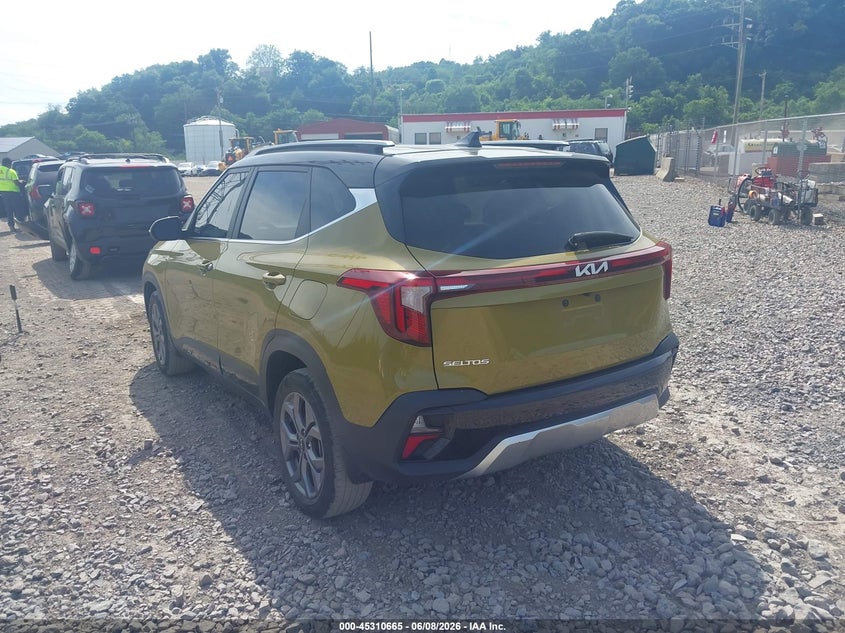 2024 Kia Seltos VIN KNDEUCAA1R7618998 IAAI salvage auction — RIGHT SIDE, Salvage Title, sold $6,200 on 2026-07-28 (photo 3)
