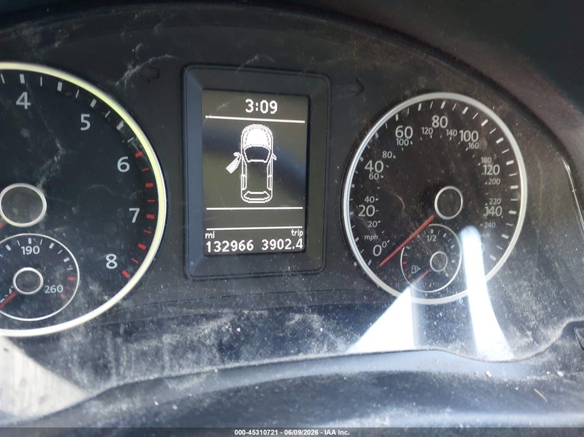 2016 Volkswagen Tiguan VIN WVGBV7AX5GW599673 IAAI salvage auction — NORMAL WEAR, Salvage Title, sold $800 on 2026-07-07 (photo 7)