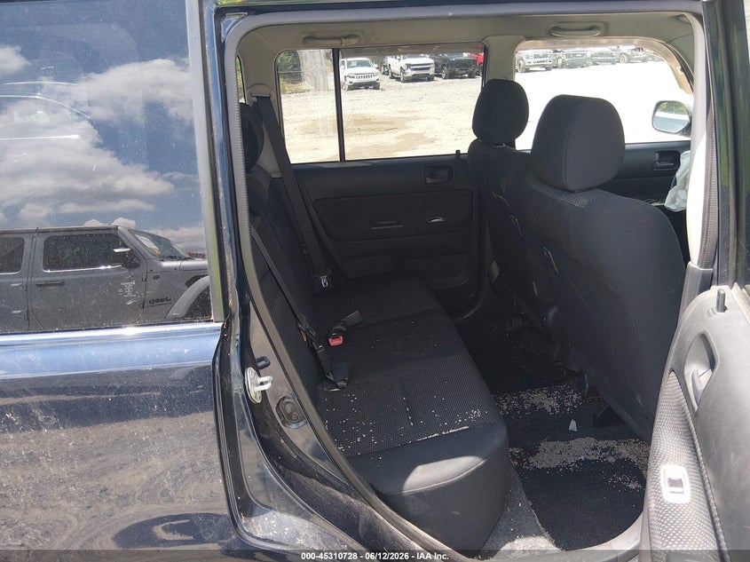 2006 Scion Xb VIN JTLKT324164041700 IAAI salvage auction — RIGHT FRONT, Salvage (West Virginia), sold $100 on 2026-07-29 (photo 8)