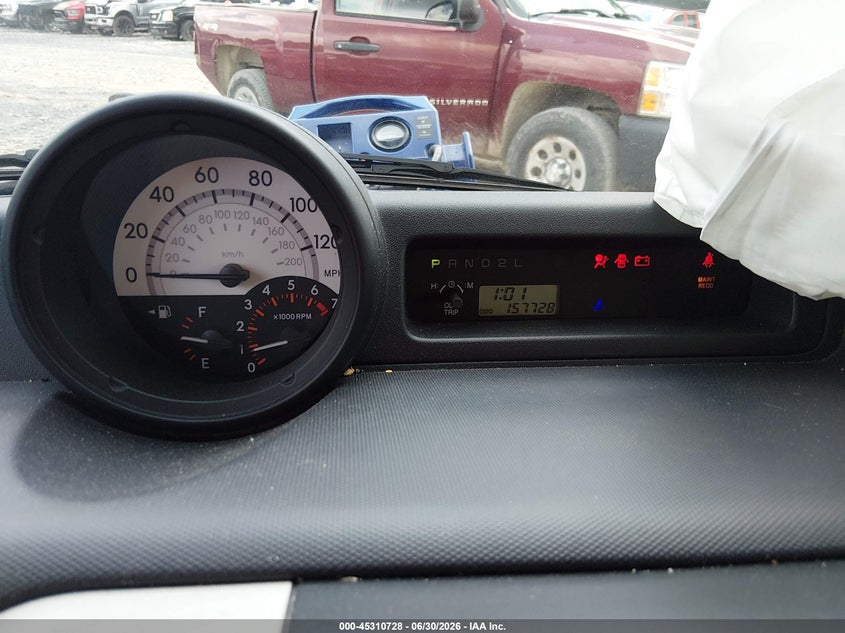 2006 Scion Xb VIN JTLKT324164041700 IAAI salvage auction — RIGHT FRONT, Salvage (West Virginia), sold $100 on 2026-07-29 (photo 7)