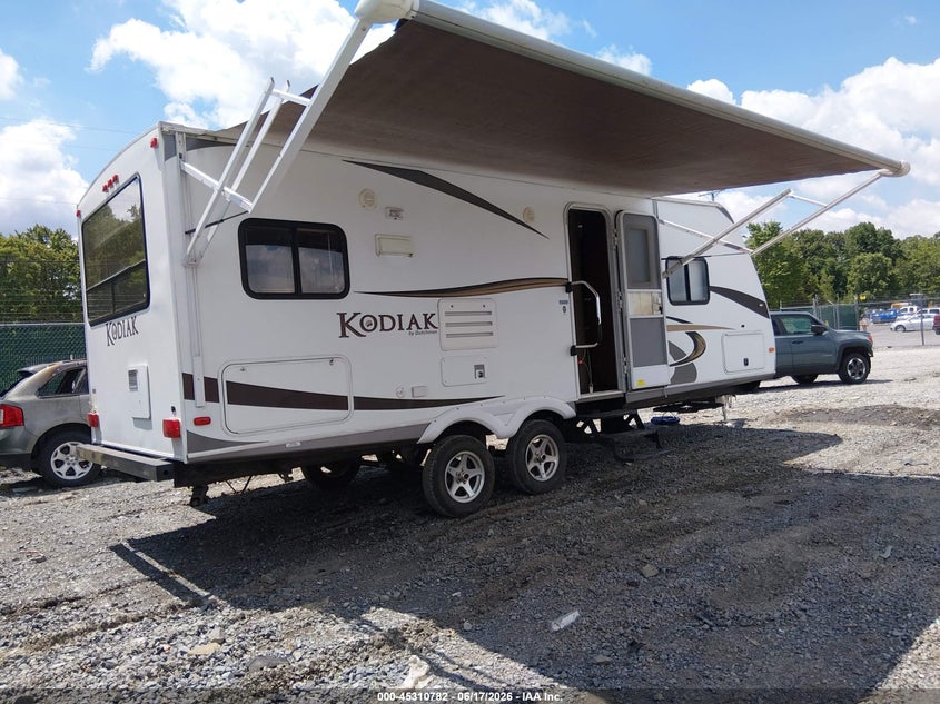 2012 Dutchmen 242resl VIN 47CTS5N26CK131259 IAAI salvage auction — WATER/FLOOD, Salvage (West Virginia), sold $2,250 on 2026-07-29 (photo 4)