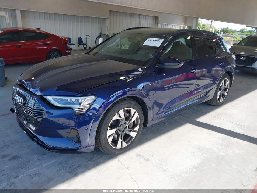 2022 Audi E-tron VIN WA1AAAGE0NB025995 IAAI salvage auction — FRONT END, Salvage Title, sold $8,200 on 2026-07-29 (photo 2)