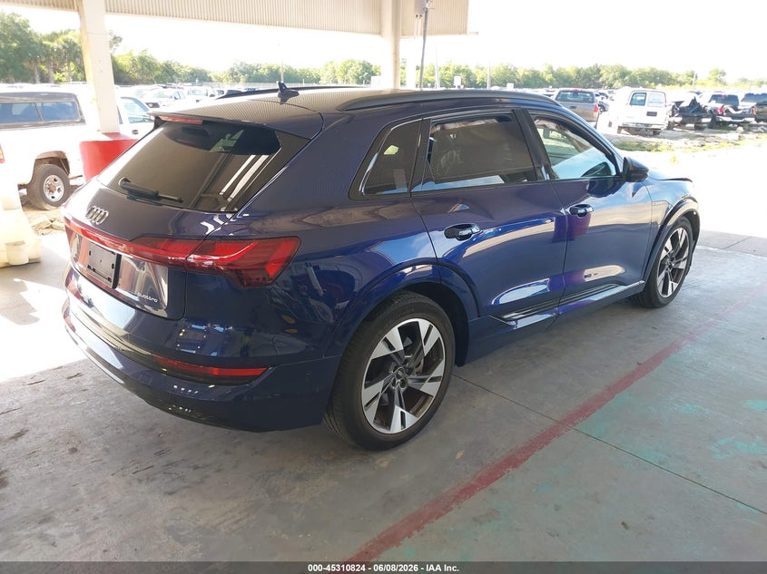 2022 Audi E-tron VIN WA1AAAGE0NB025995 IAAI salvage auction — FRONT END, Salvage Title, sold $8,200 on 2026-07-29 (photo 4)