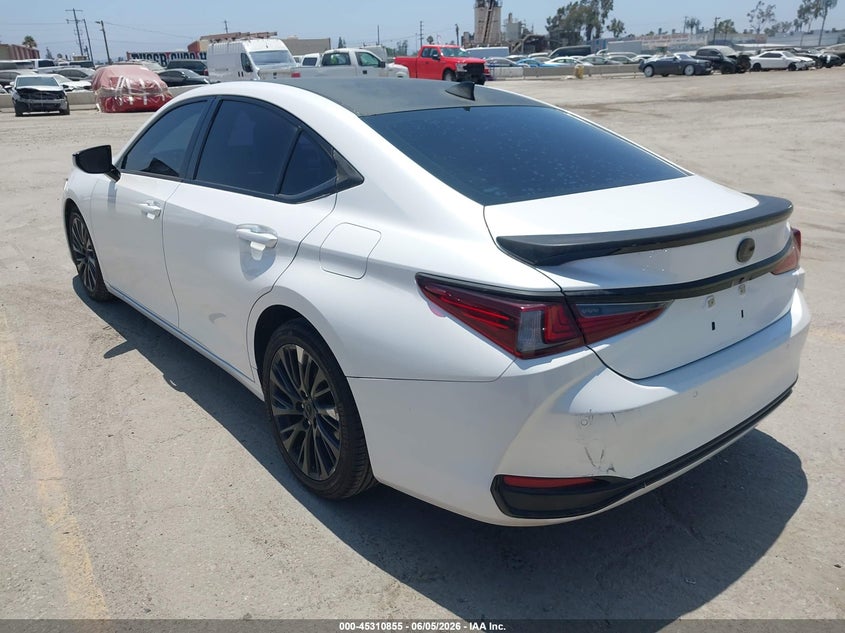 2021 Lexus Es 300h VIN 58ADA1C13MU005088 IAAI salvage auction — RIGHT FRONT, Salvage (California), sold $15,700 on 2026-07-22 (photo 3)