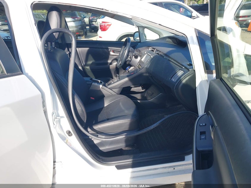 2015 Toyota Prius VIN JTDKN3DU1F0410789 IAAI salvage auction — LEFT FRONT, Salvage (New Hampshire), sold $2,200 on 2026-07-22 (photo 5)