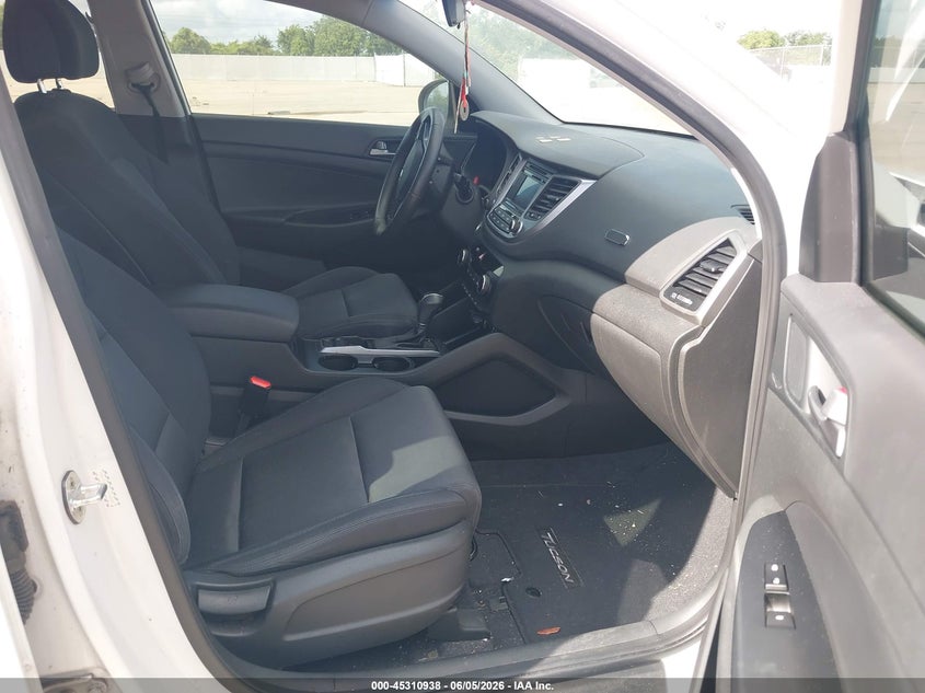 2017 Hyundai Tucson VIN KM8J33A28HU554044 IAAI salvage auction — NORMAL WEAR, Original (Texas), sold $2,950 on 2026-07-10 (photo 5)