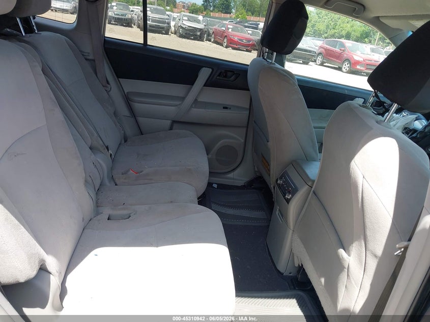 2013 Toyota Highlander VIN 5TDBK3EH5DS182607 IAAI salvage auction — FRONT END, Salvage Title, sold $1,750 on 2026-07-10 (photo 8)
