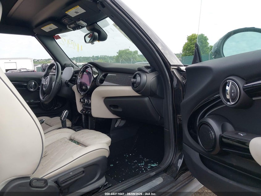 2022 Mini Convertible VIN WMW43DL02N3N46684 IAAI salvage auction — SIDE, Salvage Title, sold $4,050 on 2026-07-24 (photo 5)