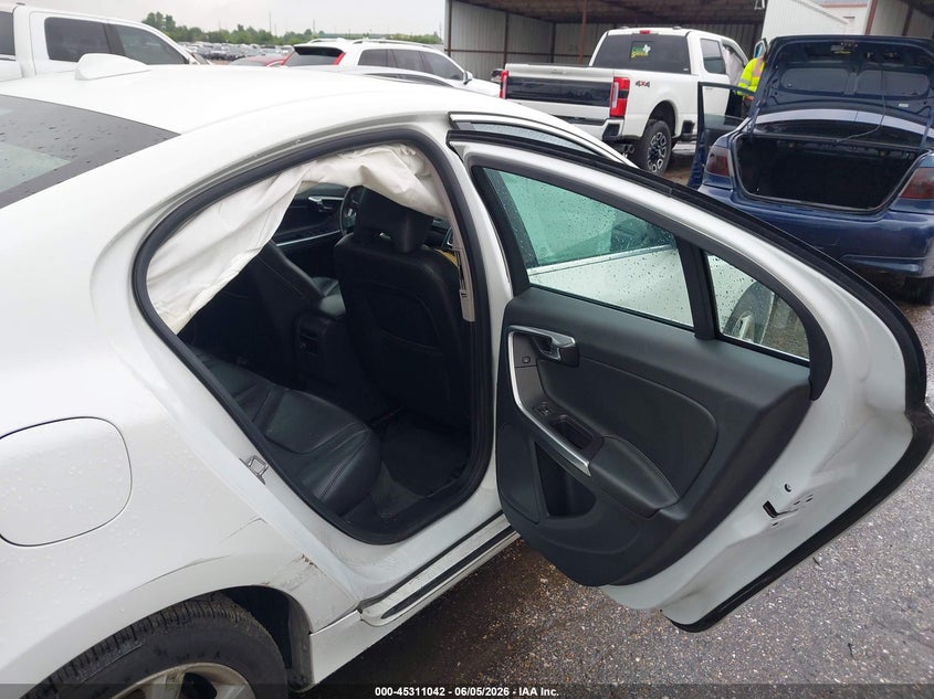 2016 Volvo S60 VIN YV126MFK0G1399823 IAAI salvage auction — SIDE, Salvage (Texas), sold $600 on 2026-07-31 (photo 8)