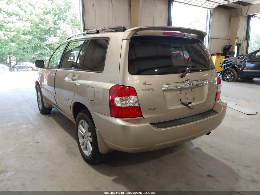 2007 Toyota Highlander VIN JTEEW21A570045819 IAAI salvage auction — SIDE, Salvage (North Carolina), sold $1,450 on 2026-07-16 (photo 3)