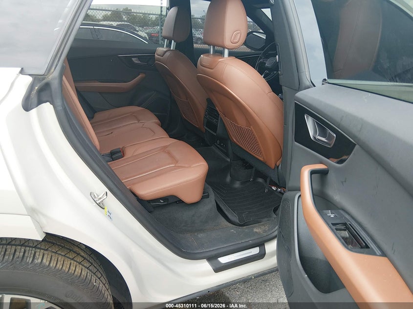 2021 Audi Q8 VIN WA1EVAF11MD036043 IAAI salvage auction — FRONT END, Wait Title, sold $13,800 on 2026-09-05 (photo 8)
