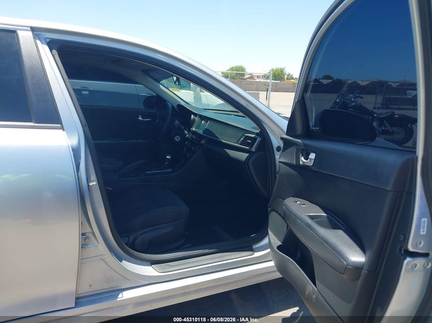 2018 Kia Optima VIN 5XXGT4L39JG232969 IAAI salvage auction — LEFT FRONT, Salvage Title, sold $2,050 on 2026-07-25 (photo 5)