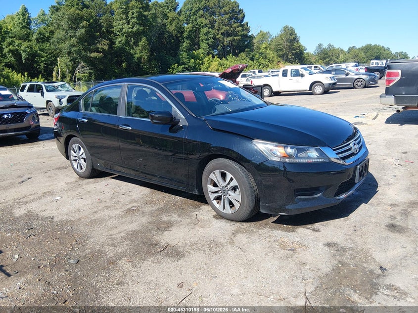 2013 Honda Accord VIN 1HGCR2F31DA146084 IAAI salvage auction — LEFT FRONT, Clear (Indiana), sold $1,500 on 2026-07-29 (photo 1)