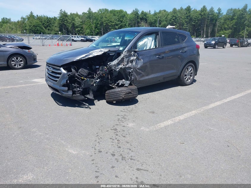 2018 Hyundai Tucson VIN KM8J2CA47JU769120 IAAI salvage auction — SIDE, Mv-907A (New York), sold $475 on 2026-07-30 (photo 2)