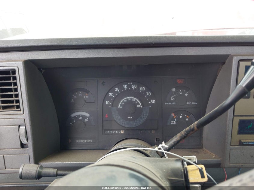 1989 Chevrolet Gmt-400 VIN 1GCDC14K0KZ285520 IAAI salvage auction — NORMAL WEAR, Salvage Title - Dealer (California), sold $225 on 2026-07-09 (photo 7)