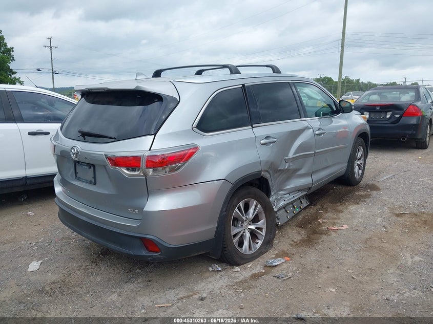 2015 Toyota Highlander VIN 5TDKKRFH7FS118167 IAAI salvage auction — RIGHT SIDE, Salvage (Tennessee), sold $6,650 on 2026-07-23 (photo 4)