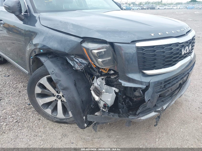 2022 Kia Telluride VIN 5XYP34HC9NG264475 IAAI salvage auction — RIGHT FRONT, Salvage (Missouri), sold $4,150 on 2026-08-01 (photo 6)