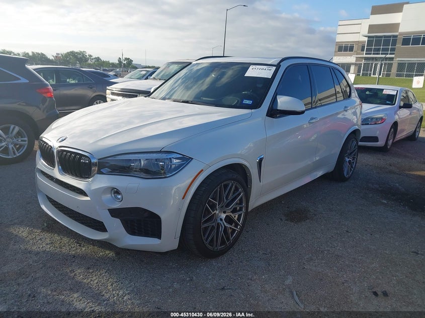 2018 BMW X5 m VIN 5YMKT6C54J0Y84317 IAAI salvage auction — UNDERCARRIAGE, Salvage Title, sold $14,900 on 2026-07-28 (photo 2)