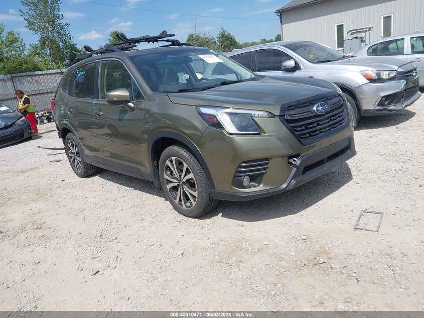 2023 Subaru Forester VIN JF2SKAPC9PH455497 IAAI salvage auction — REAR END, Salvage Title, sold $5,300 on 2026-07-29 (photo 1)