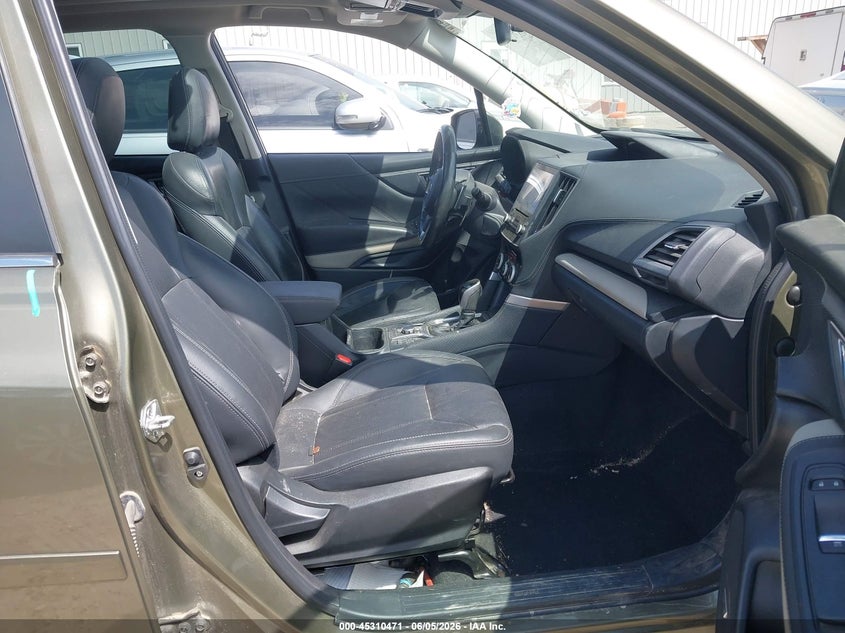 2023 Subaru Forester VIN JF2SKAPC9PH455497 IAAI salvage auction — REAR END, Salvage Title, sold $5,300 on 2026-07-29 (photo 5)