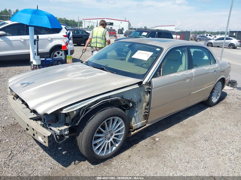 2005 Jaguar Xj series VIN SAJWA79CX5SG37491 IAAI salvage auction — LEFT FRONT, Salvage (South Carolina), sold $525 on 2026-07-08 (photo 2)