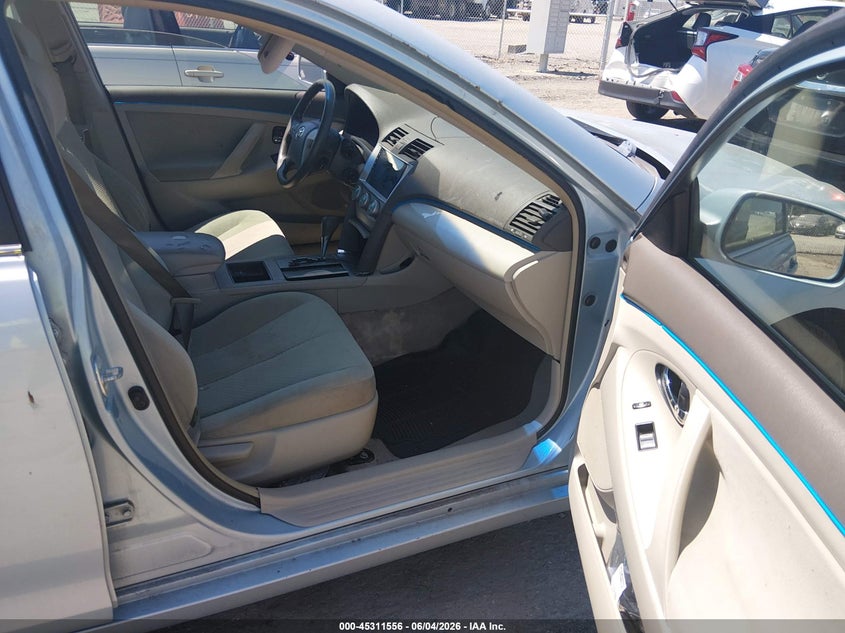 2007 Toyota Camry VIN JTNBE46K373022993 IAAI salvage auction — NORMAL WEAR, Clear (Virginia), sold $800 on 2026-07-17 (photo 5)