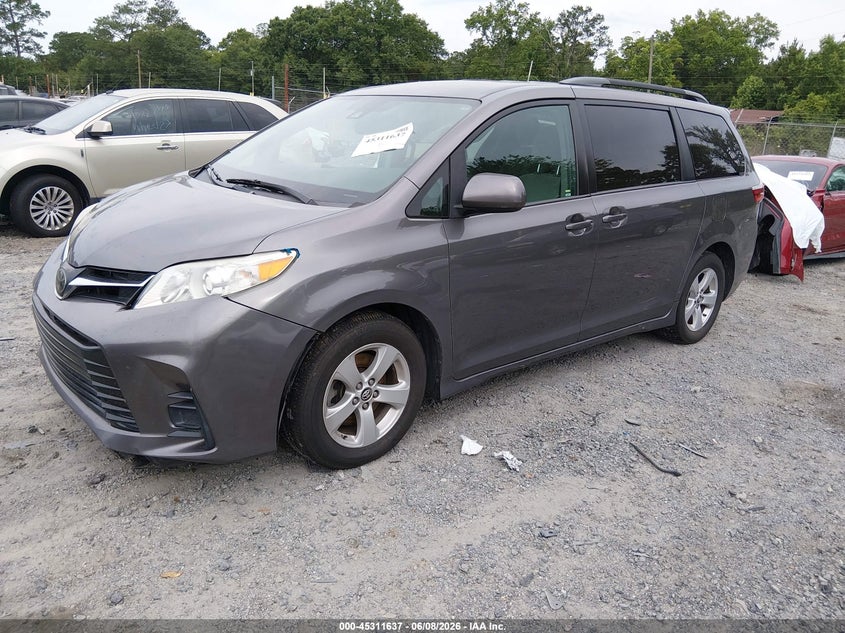 2018 Toyota Sienna VIN 5TDKZ3DC0JS941855 IAAI salvage auction — FRONT END, Salvage Title, sold $3,550 on 2026-07-14 (photo 2)